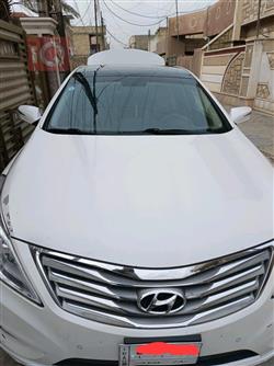 هيونداي أزيرا